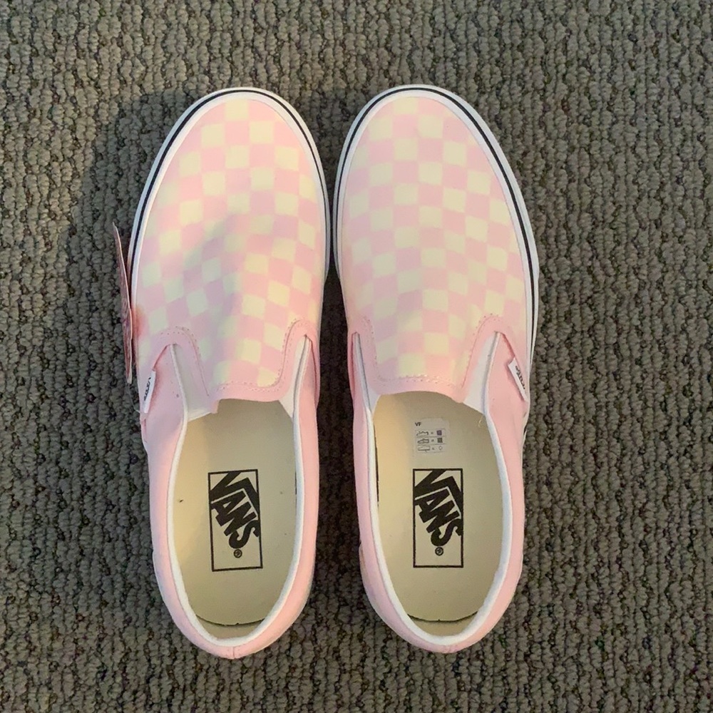 Vans pink checkered slip on